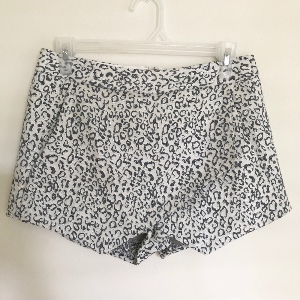 Express Leopard Print Skort {2}